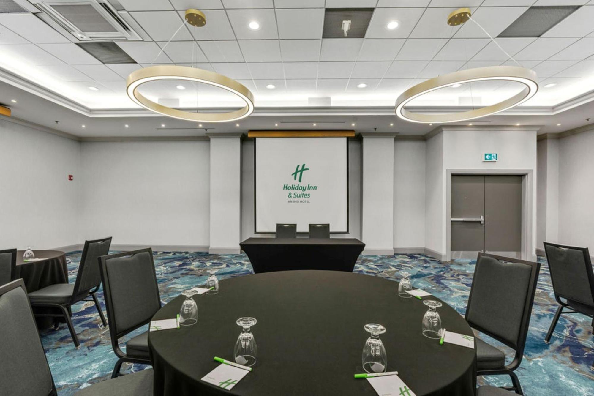 Holiday Inn & Suites Ottawa Kanata By Ihg Eksteriør billede