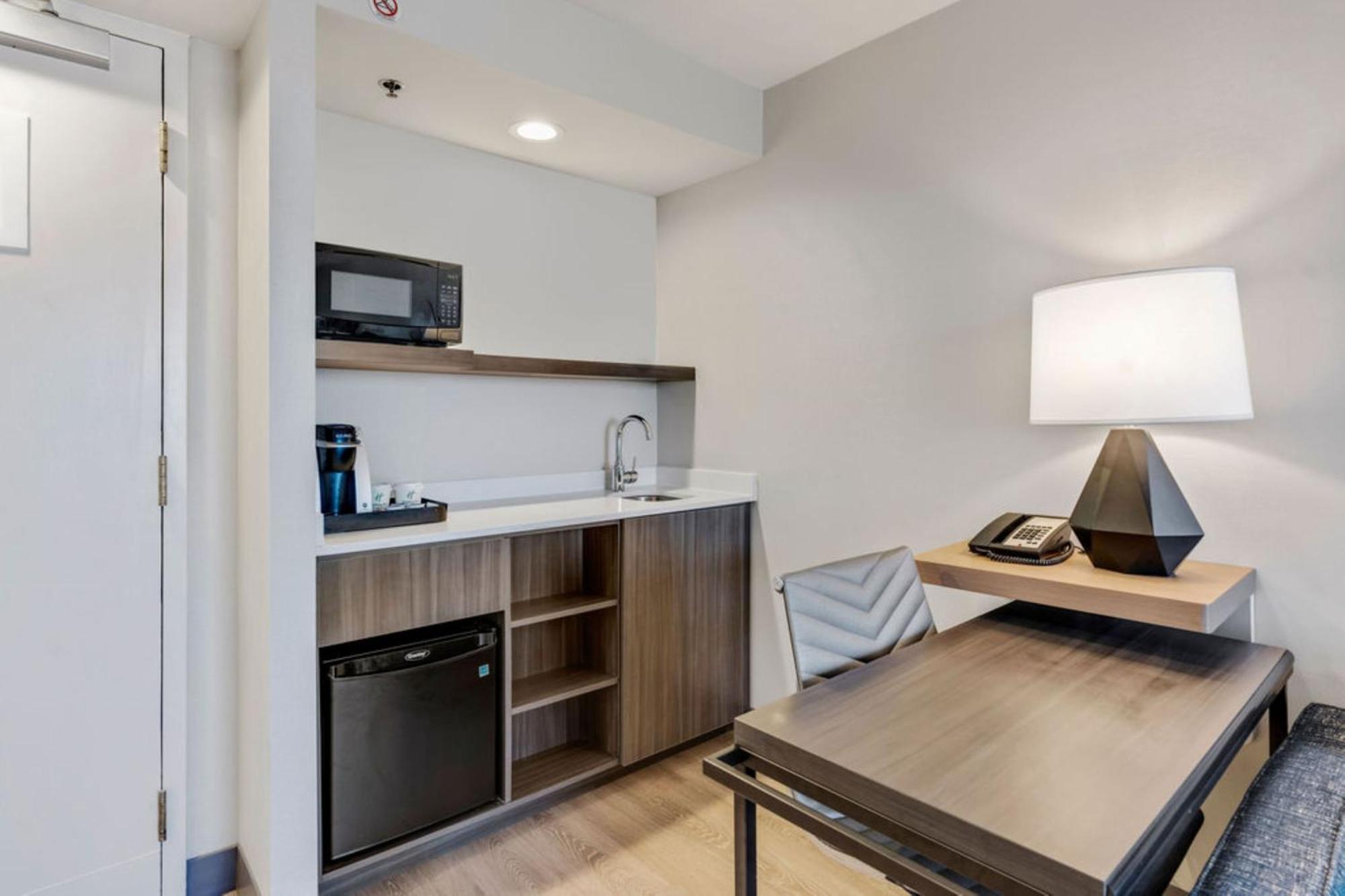 Holiday Inn & Suites Ottawa Kanata By Ihg Eksteriør billede