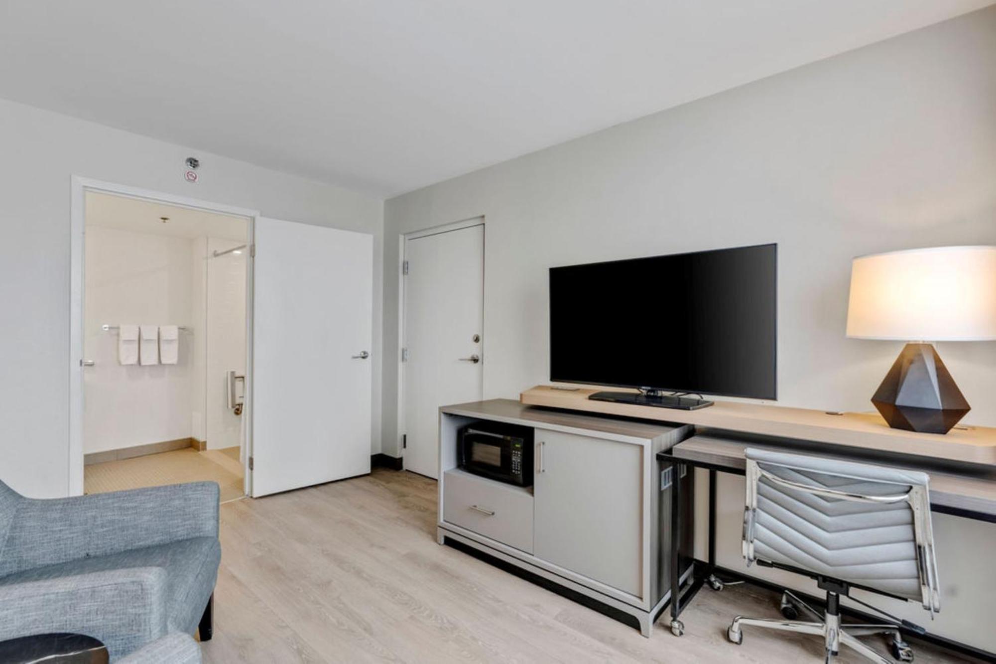 Holiday Inn & Suites Ottawa Kanata By Ihg Eksteriør billede