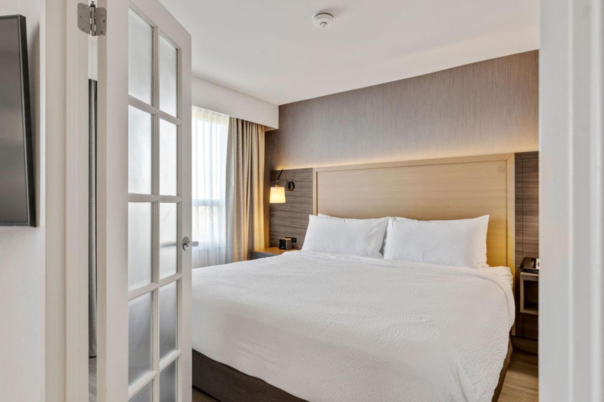 Holiday Inn & Suites Ottawa Kanata By Ihg Eksteriør billede